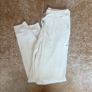ALO Yoga Women's White Ribbed Joggers Size XS